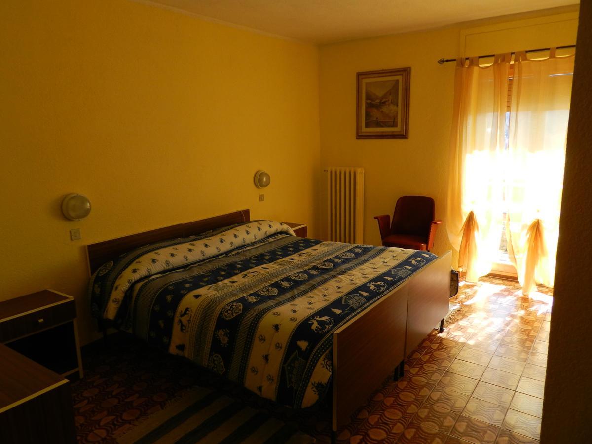 לה מאגדלן Hotel Miravidi מראה חיצוני תמונה